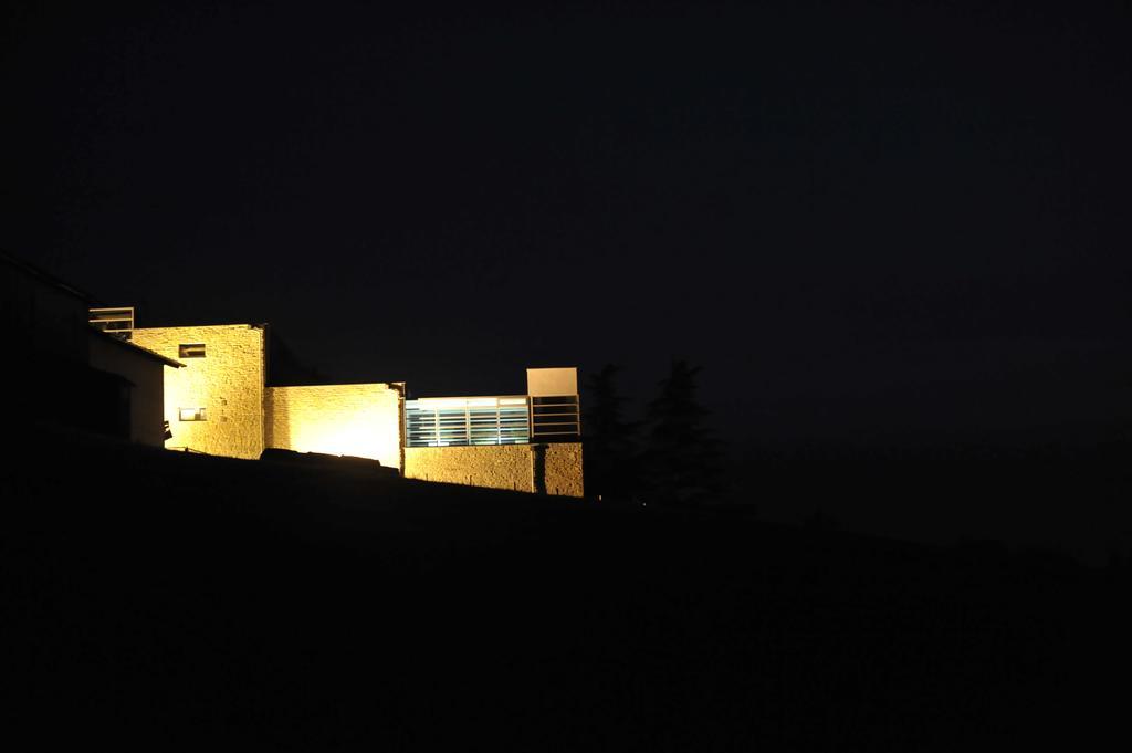 Ca' Del Lupo Otel Montelupo Albese Dış mekan fotoğraf