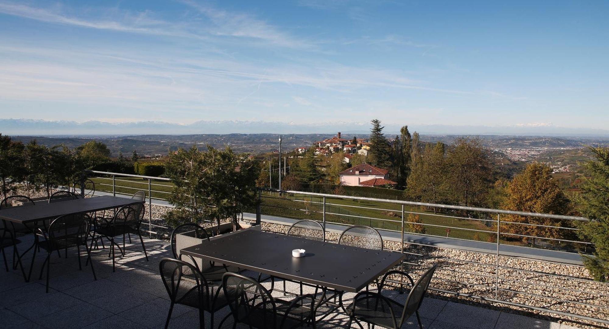 Ca' Del Lupo Otel Montelupo Albese Dış mekan fotoğraf
