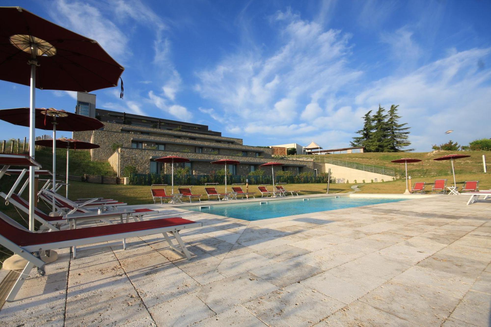 Ca' Del Lupo Otel Montelupo Albese Dış mekan fotoğraf