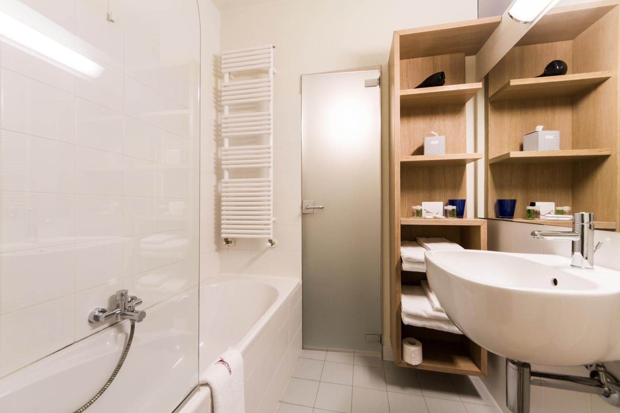 Ca' Del Lupo Otel Montelupo Albese Dış mekan fotoğraf