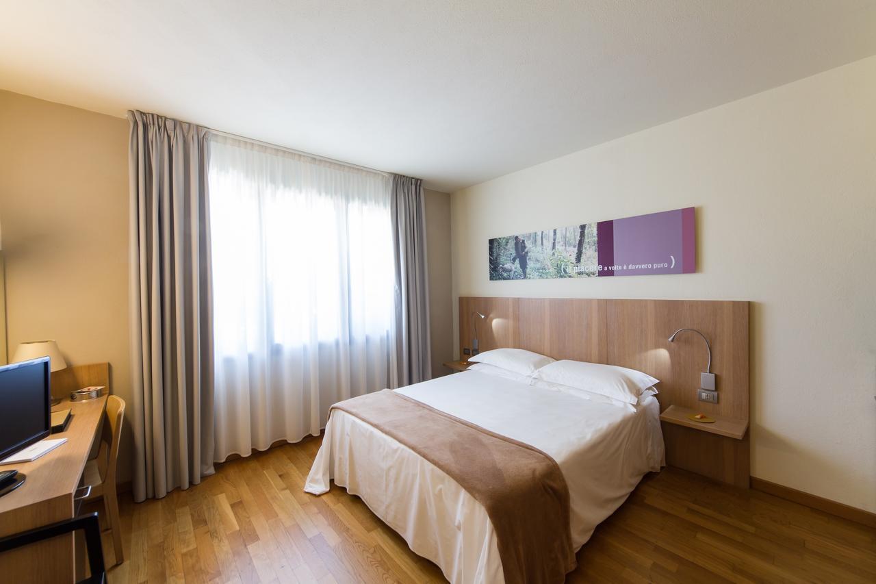 Ca' Del Lupo Otel Montelupo Albese Dış mekan fotoğraf