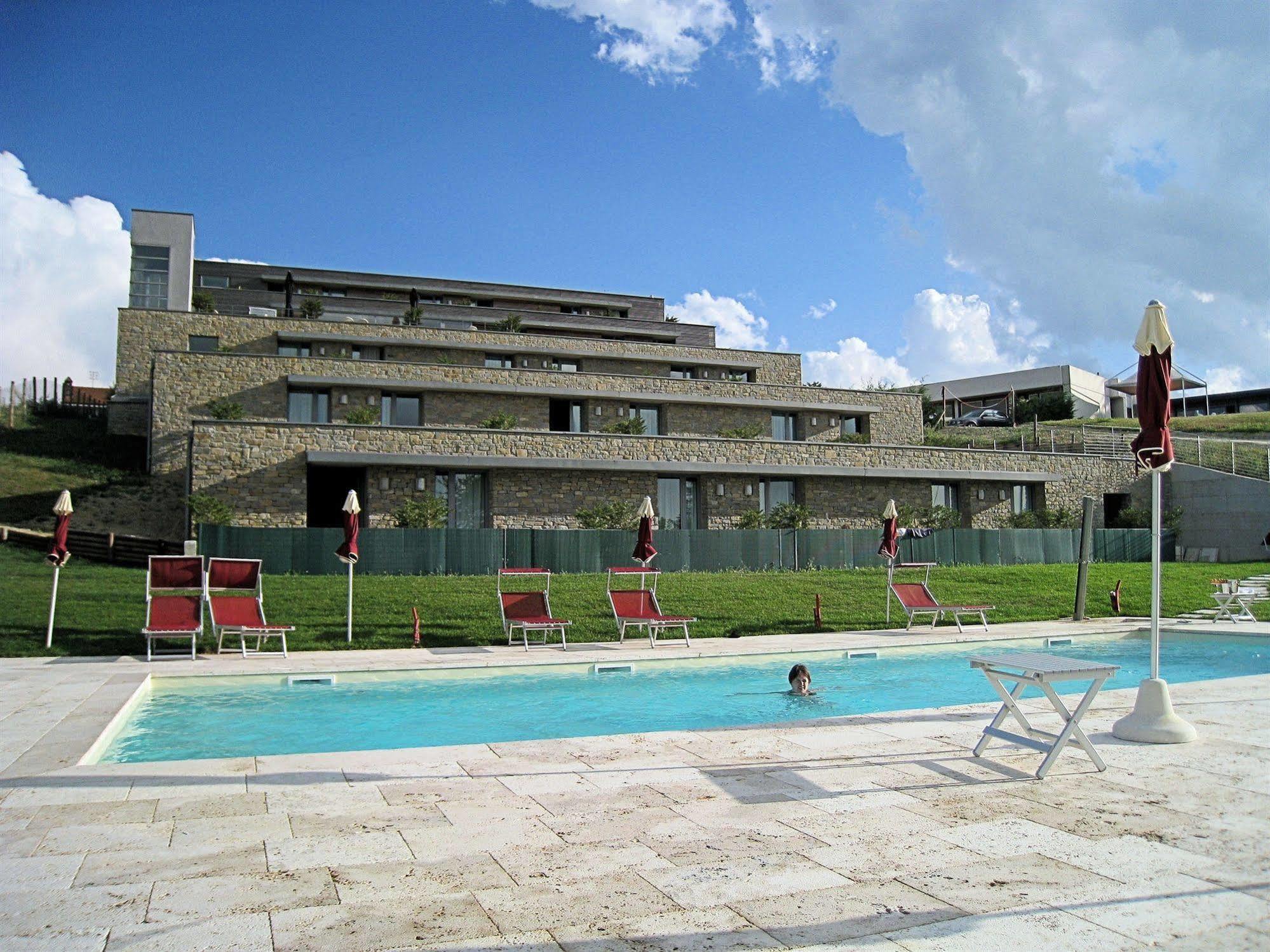 Ca' Del Lupo Otel Montelupo Albese Dış mekan fotoğraf
